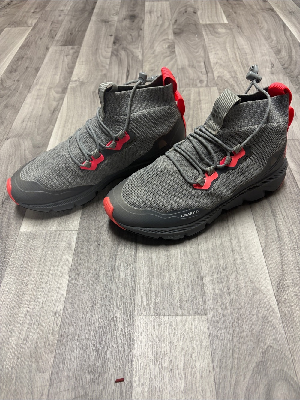 Craft Gray High-Top Athletic Sneakers with Red Accents